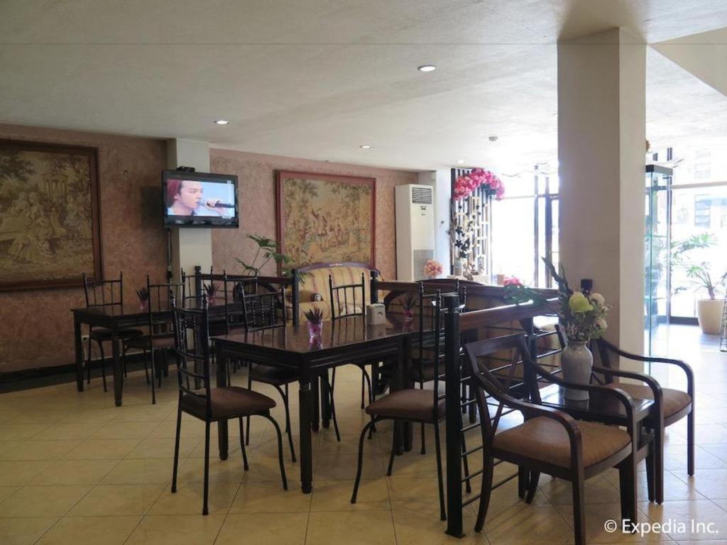 D' Leonor Hotel Davao Екстер'єр фото